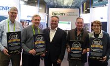 MIke McCoy and Terri Quinn receiving HPCWire award